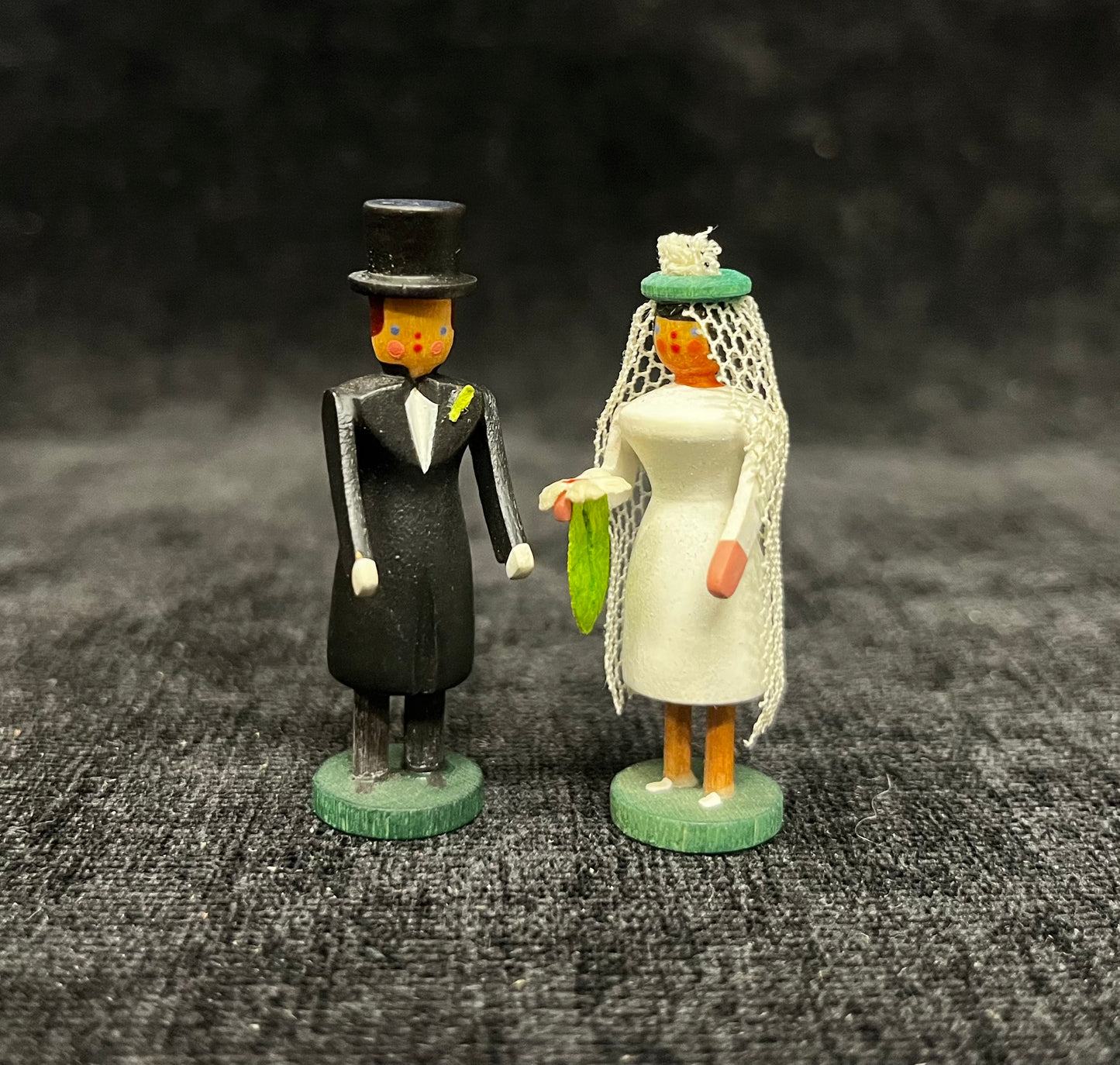 1960s-1980s Miniature Seiffen Bridal Procession with Church - Pristine Condition - Sold as Set - Set of 13 Figurines and 1 Church