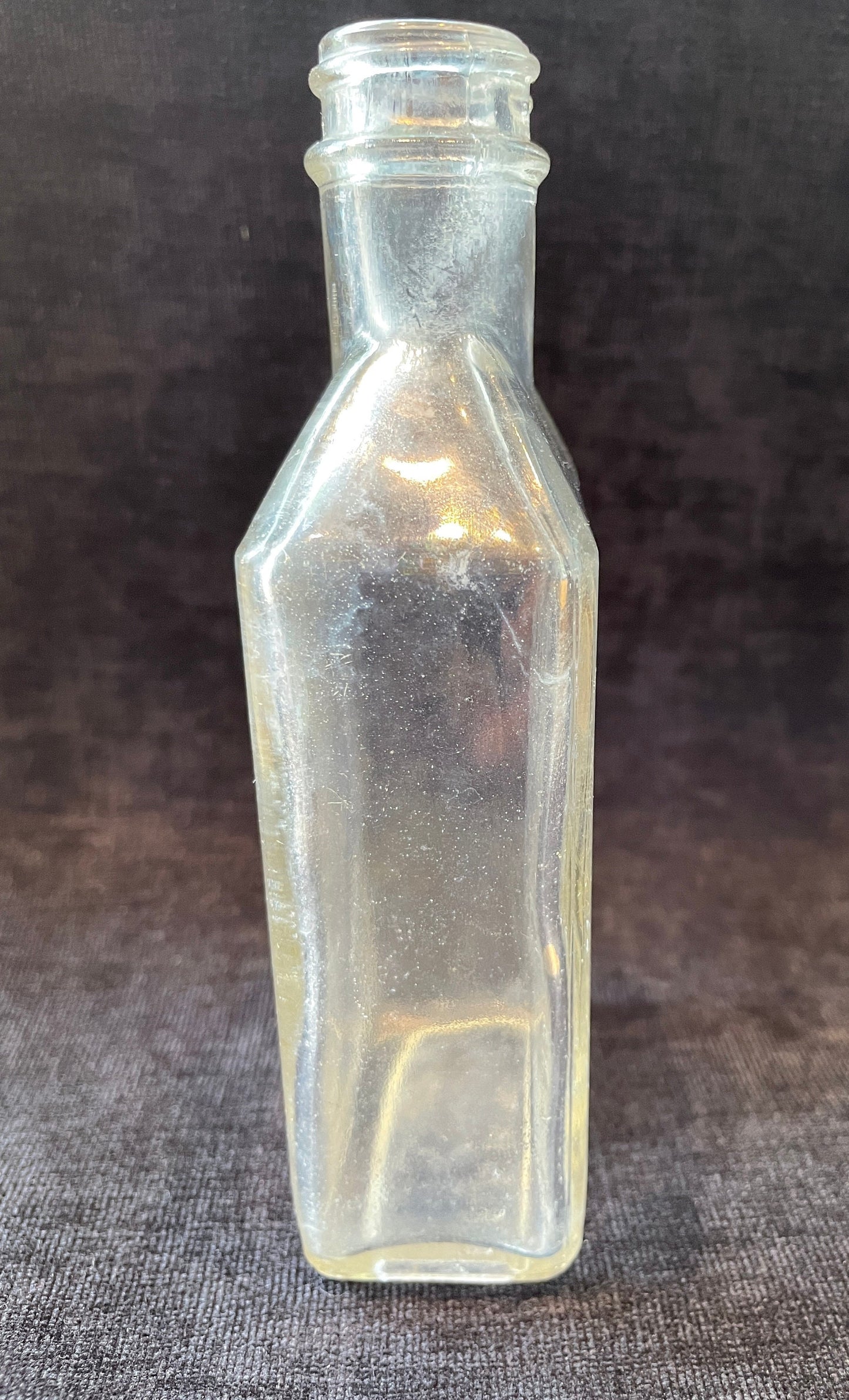 Bloomfield, New Jersey Hinds Honey and Almond Cream Bottle