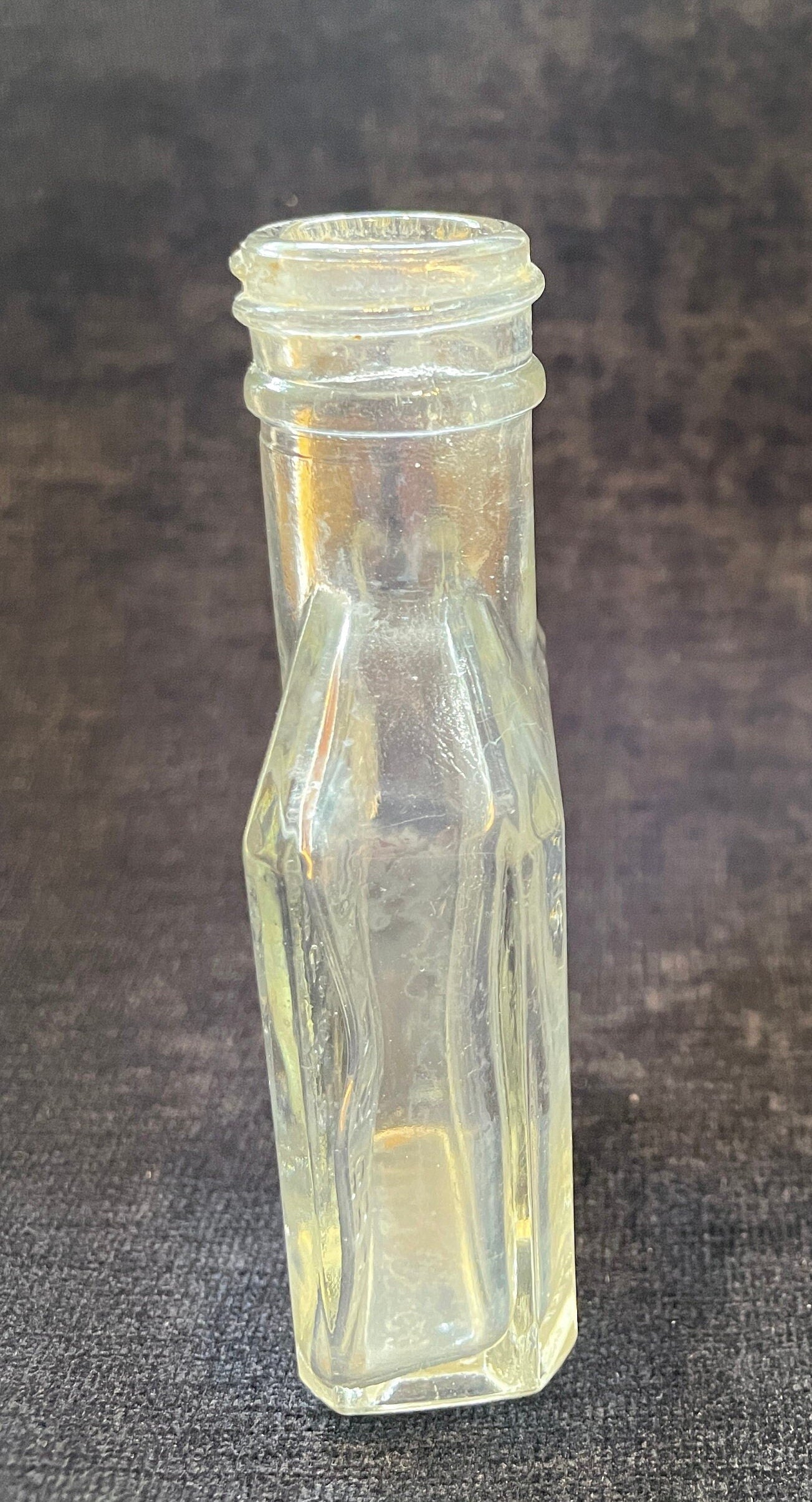 Bloomfield, New Jersey - Hinds Honey and Almond Cream Bottle Vintage 1920s