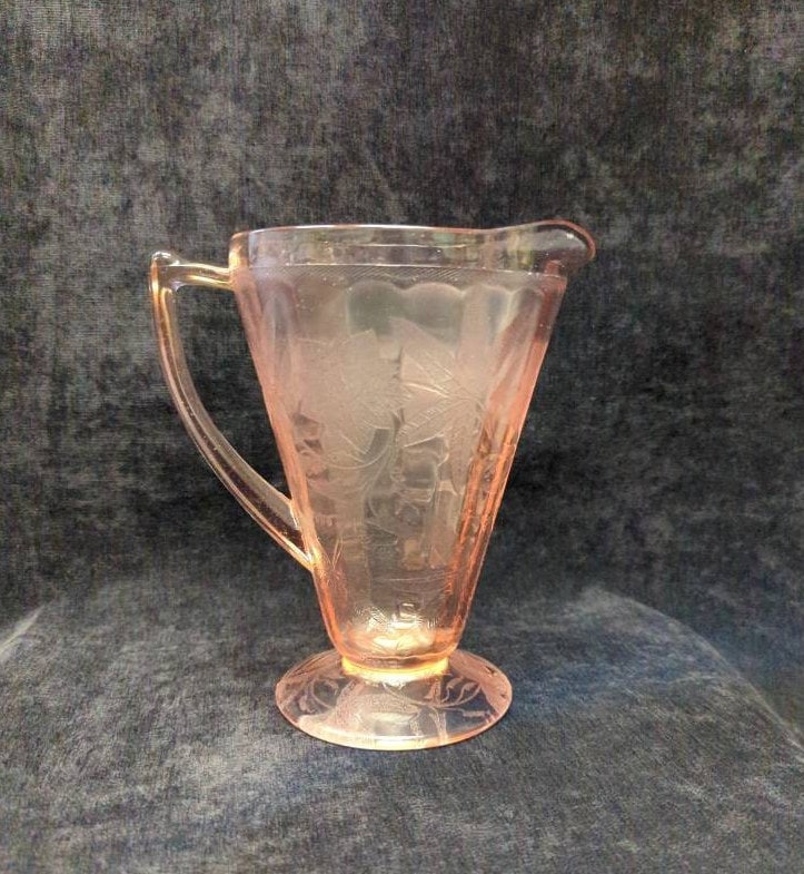 Jeannette Pink Poinsettia Depression Glass Pitcher