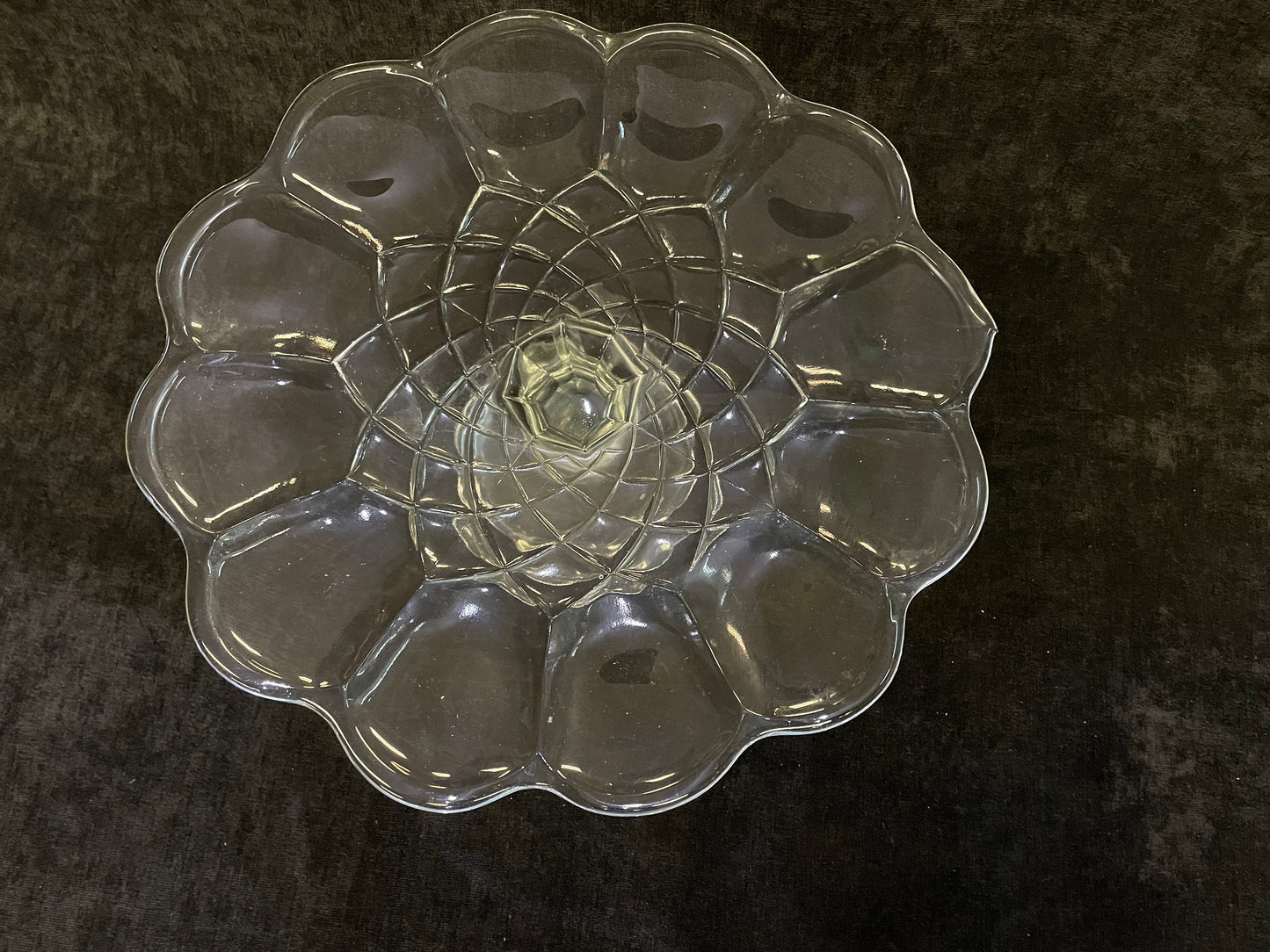 L.E. Smith Glass Cake Stand, Petal Glass, Georgian Honeycomb Design