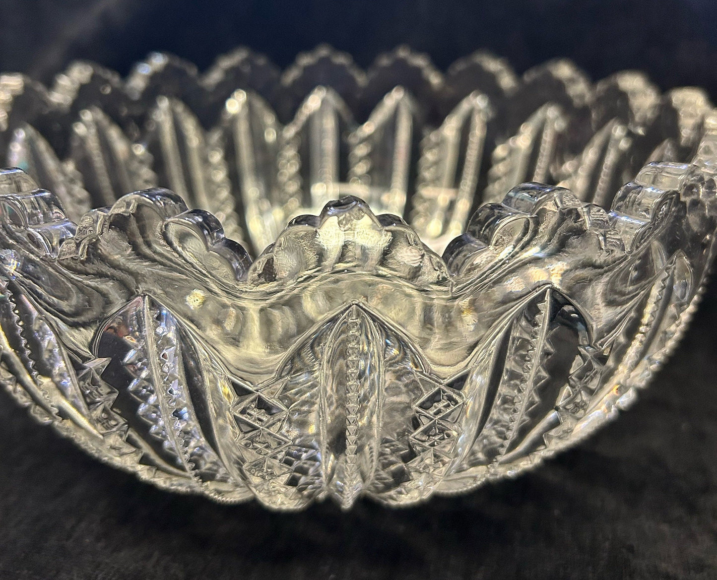 Crystal Glass Presentation Bowl- Large Molded Glass Zipper Pattern
