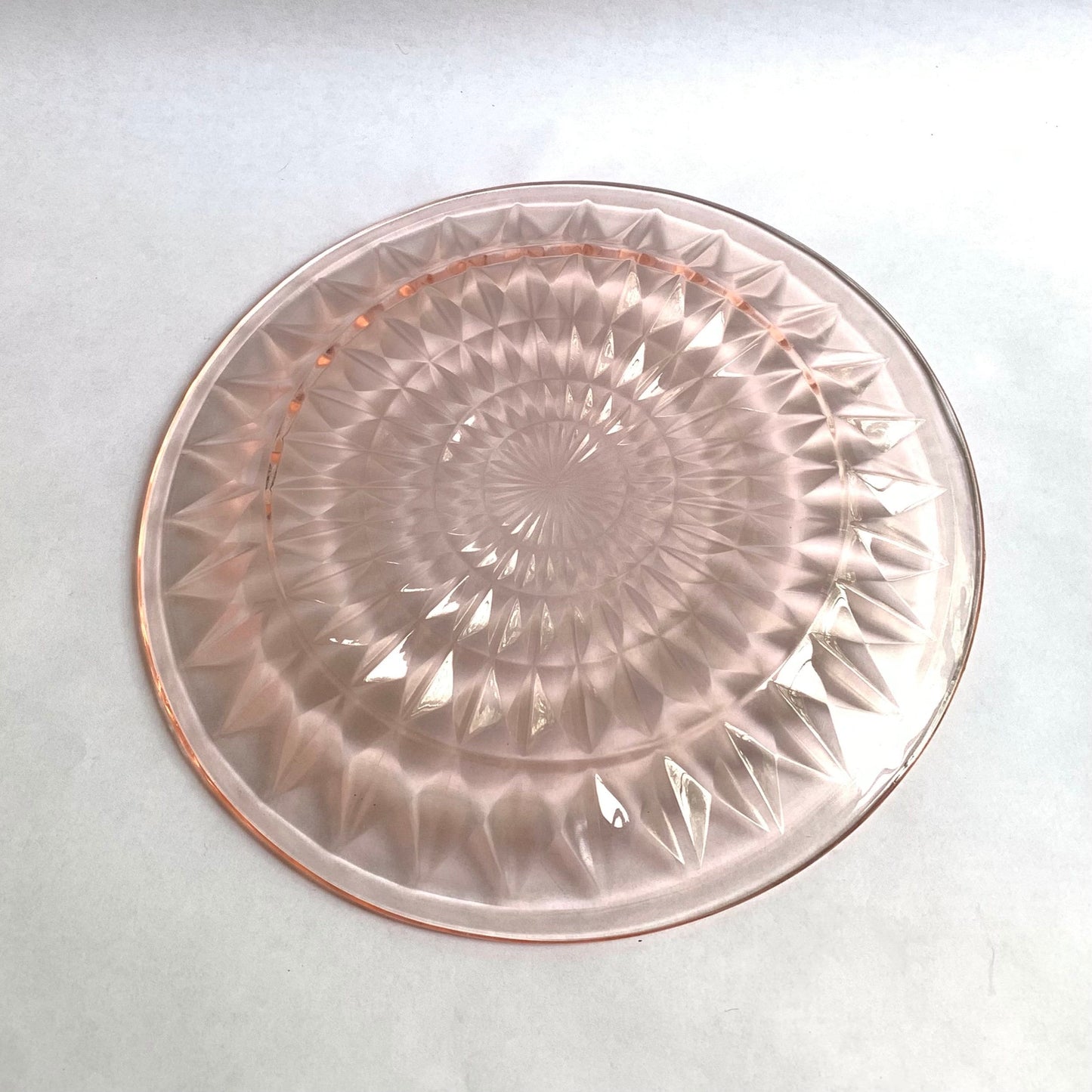 Jeannette Glass Co - Pink Windsor Diamond - Pink Depression Glass - 9" Dinner Plate