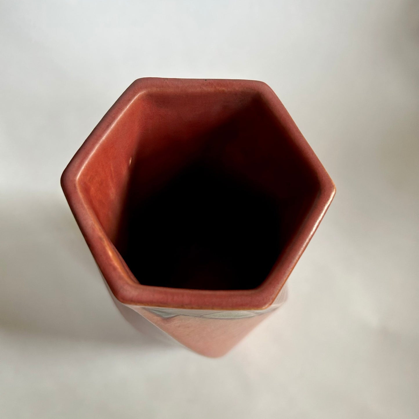 RARE Roseville 1924 Twist Futura Vase # 424-8 - Art Deco Style Vase in matt Terracotta with inserts of Blue and Green - RARE Twist Futura