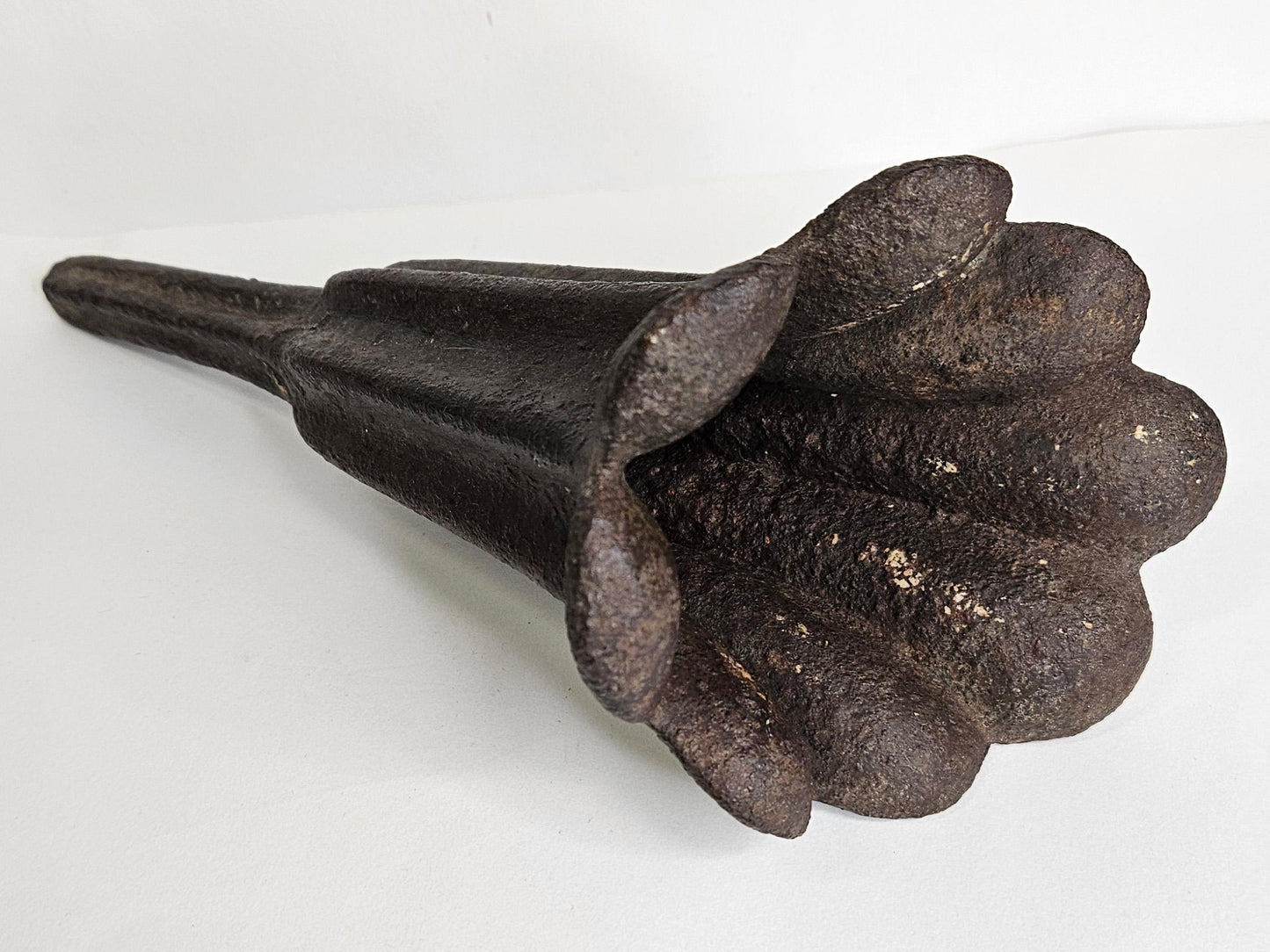Cast Iron Flower Shaped Cemetery Vase - RARE Tulip/Blossom Shaped Iron Grave Site Vase - Antique Iron Flower Urn Holds Fresh Flowers