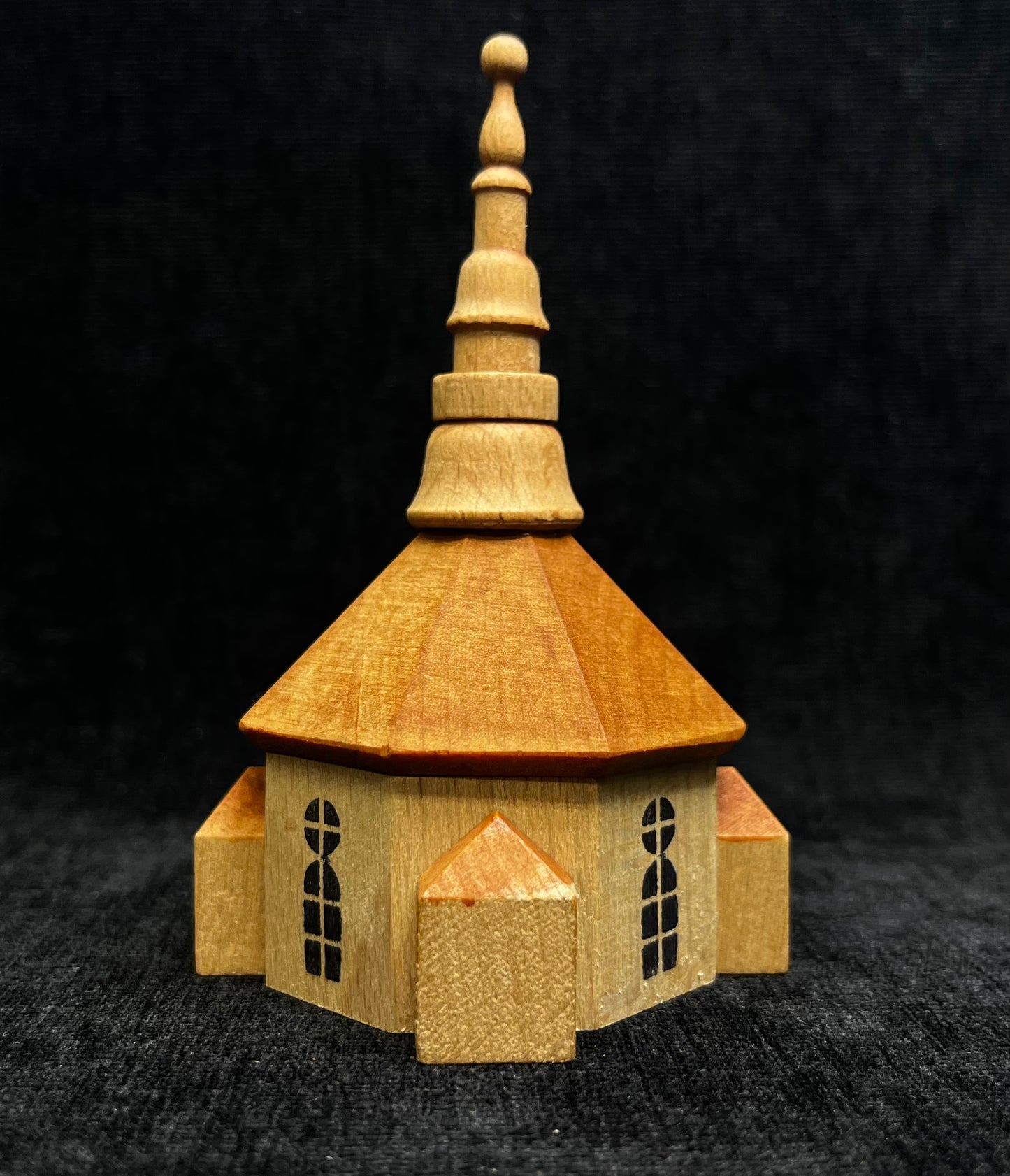 1960s-1980s Miniature Seiffen Bridal Procession with Church - Pristine Condition - Sold as Set - Set of 13 Figurines and 1 Church