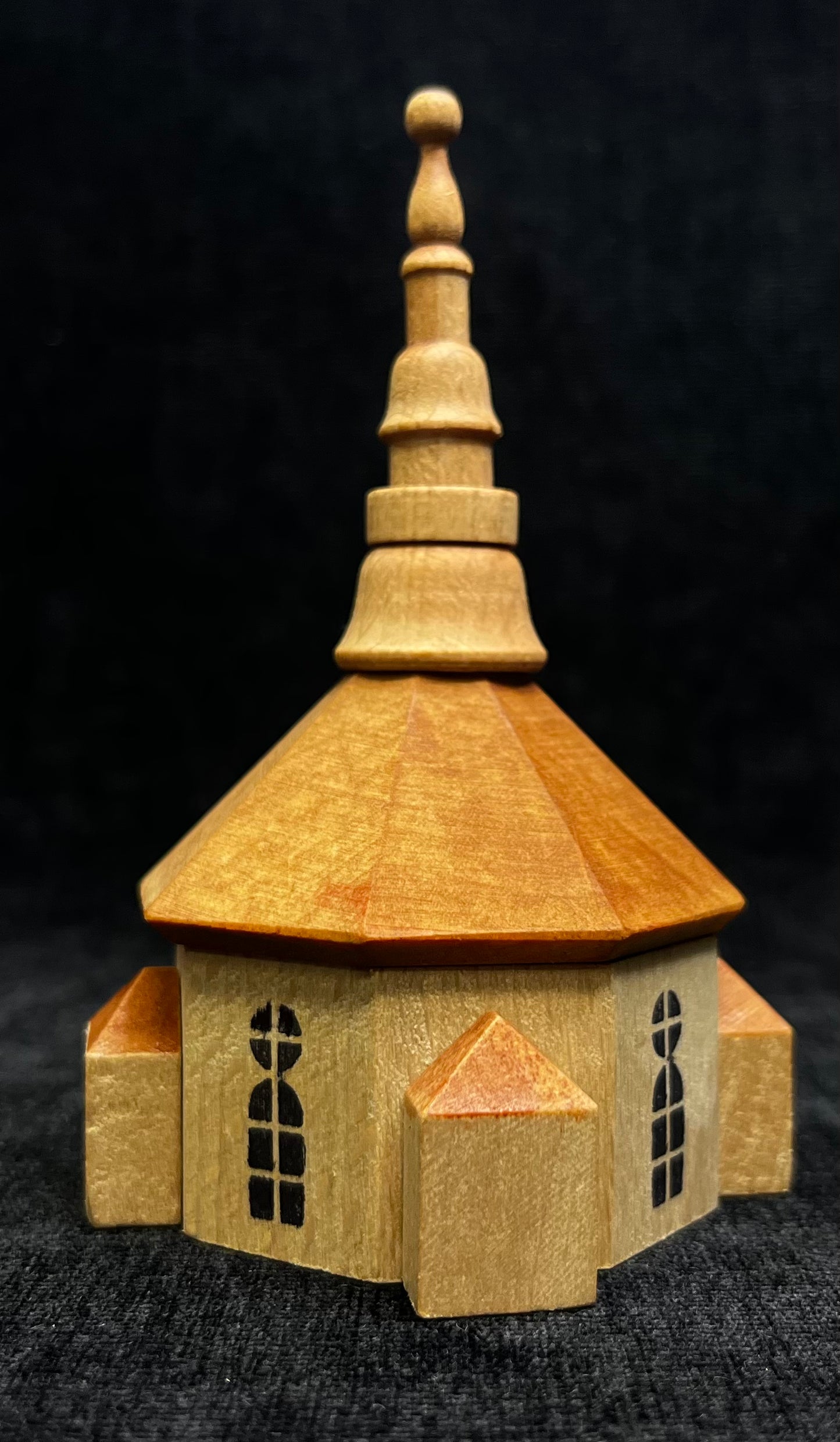 1960s-1980s Miniature Seiffen Bridal Procession with Church - Pristine Condition - Sold as Set - Set of 13 Figurines and 1 Church