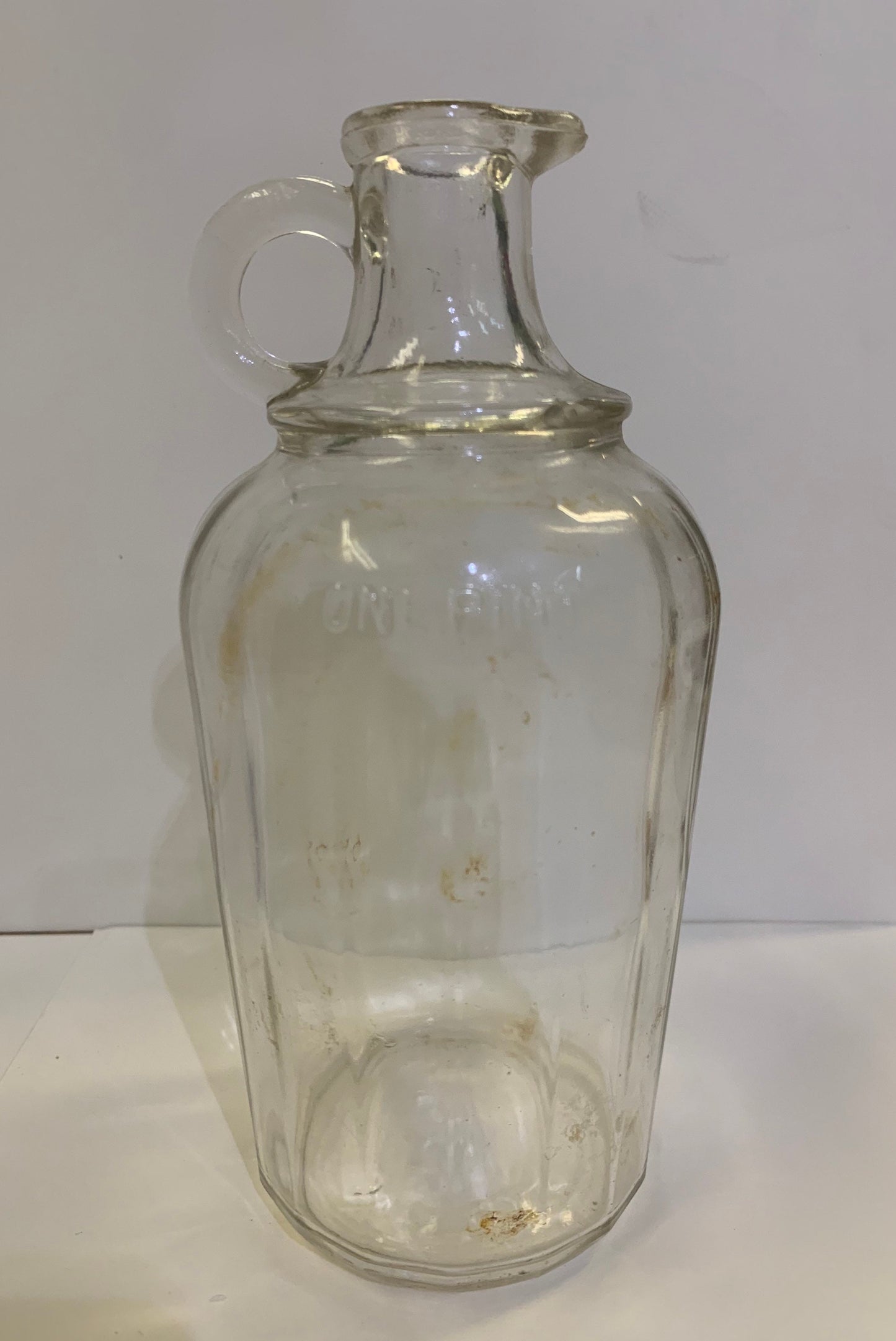 Pint Hazel Atlas Cruet, Vinegar Ewer, 1930s Found in Baltimore