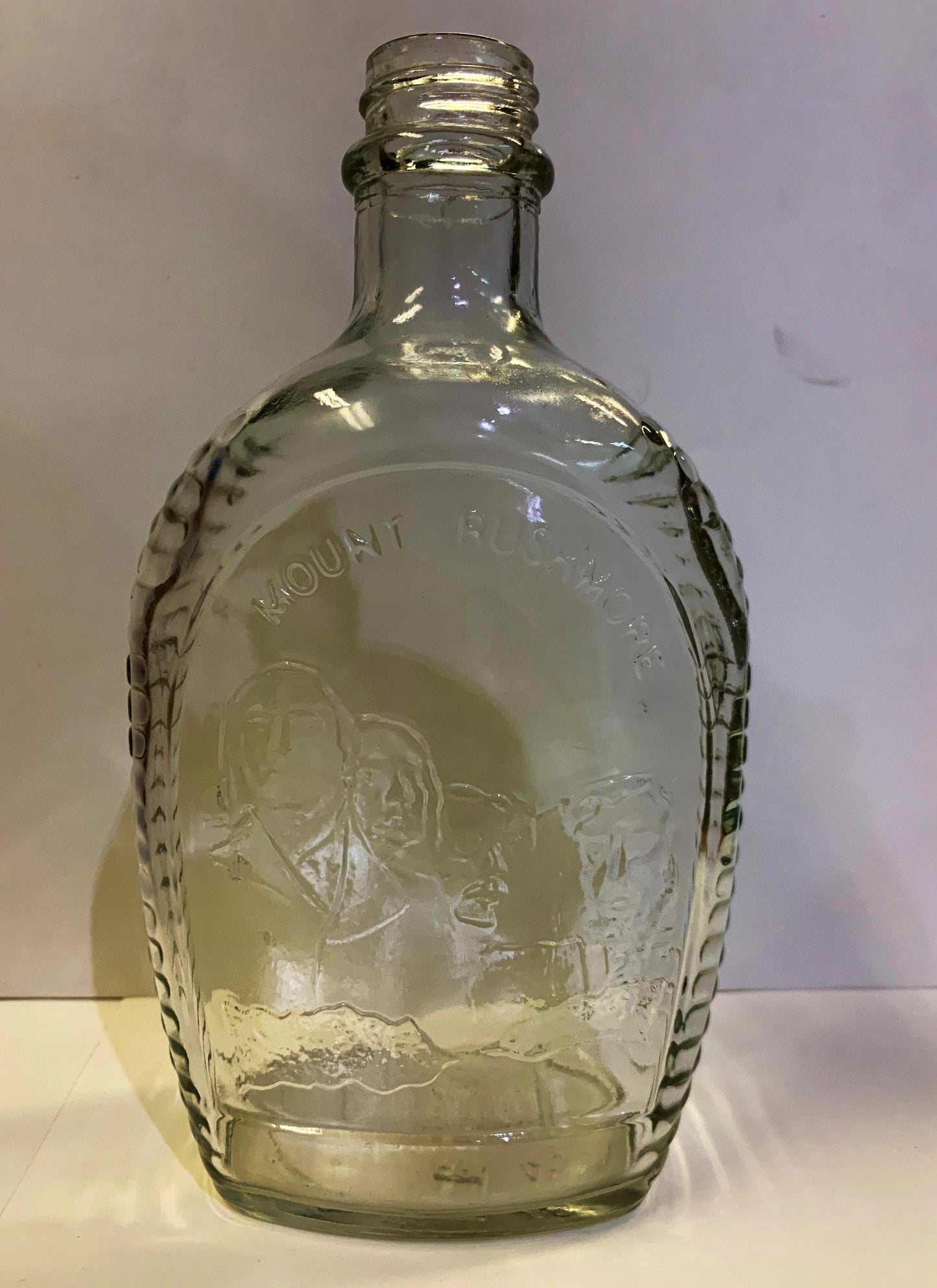 1776 -1976 Log Cabin Maple Syrup Mount Rushmore Bicentennial Bottle