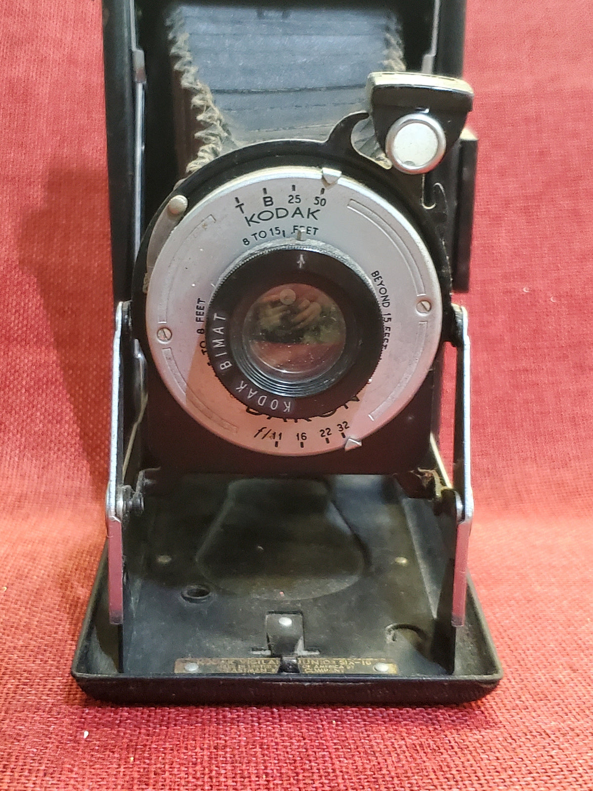 Kodak Vigilant Junior Six-16, Produced 1935 - 1937,  W. D. Teague Design