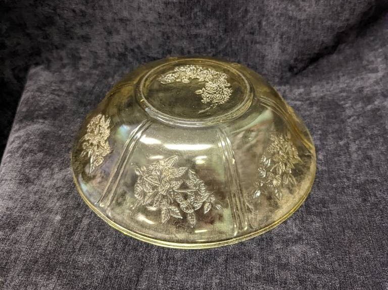 Yellow Amber Federal Depression Glass 8.5" Serving Bowl in Rose of Sharon Pattern- Vintage 1930s Amber Madrid Vegetable Bowl