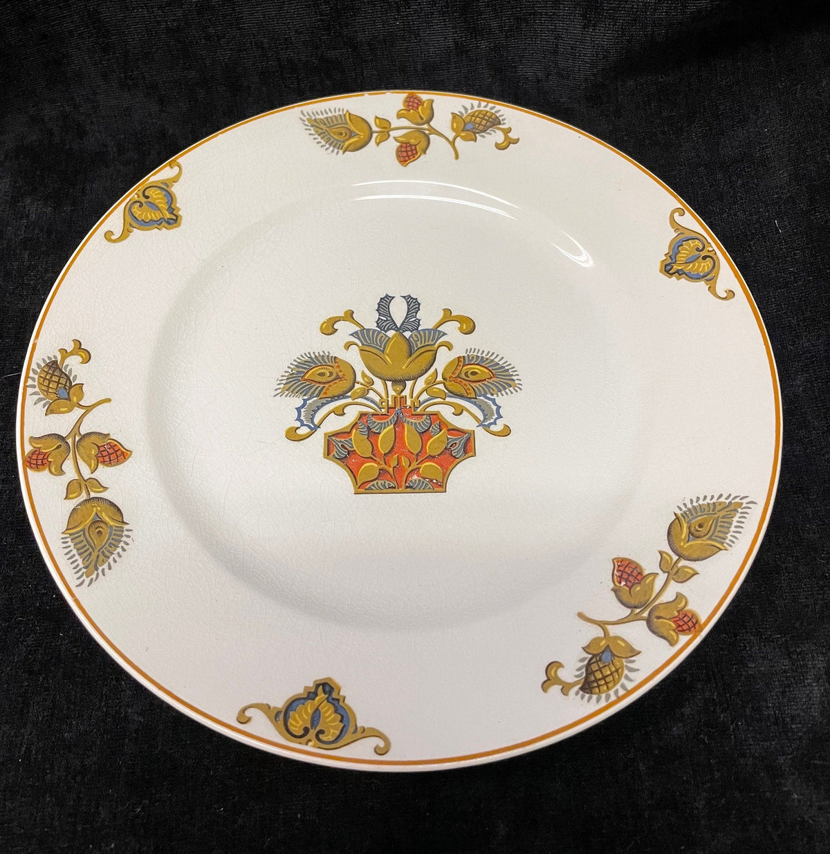 Hopewell China 9" Plate - Vintage