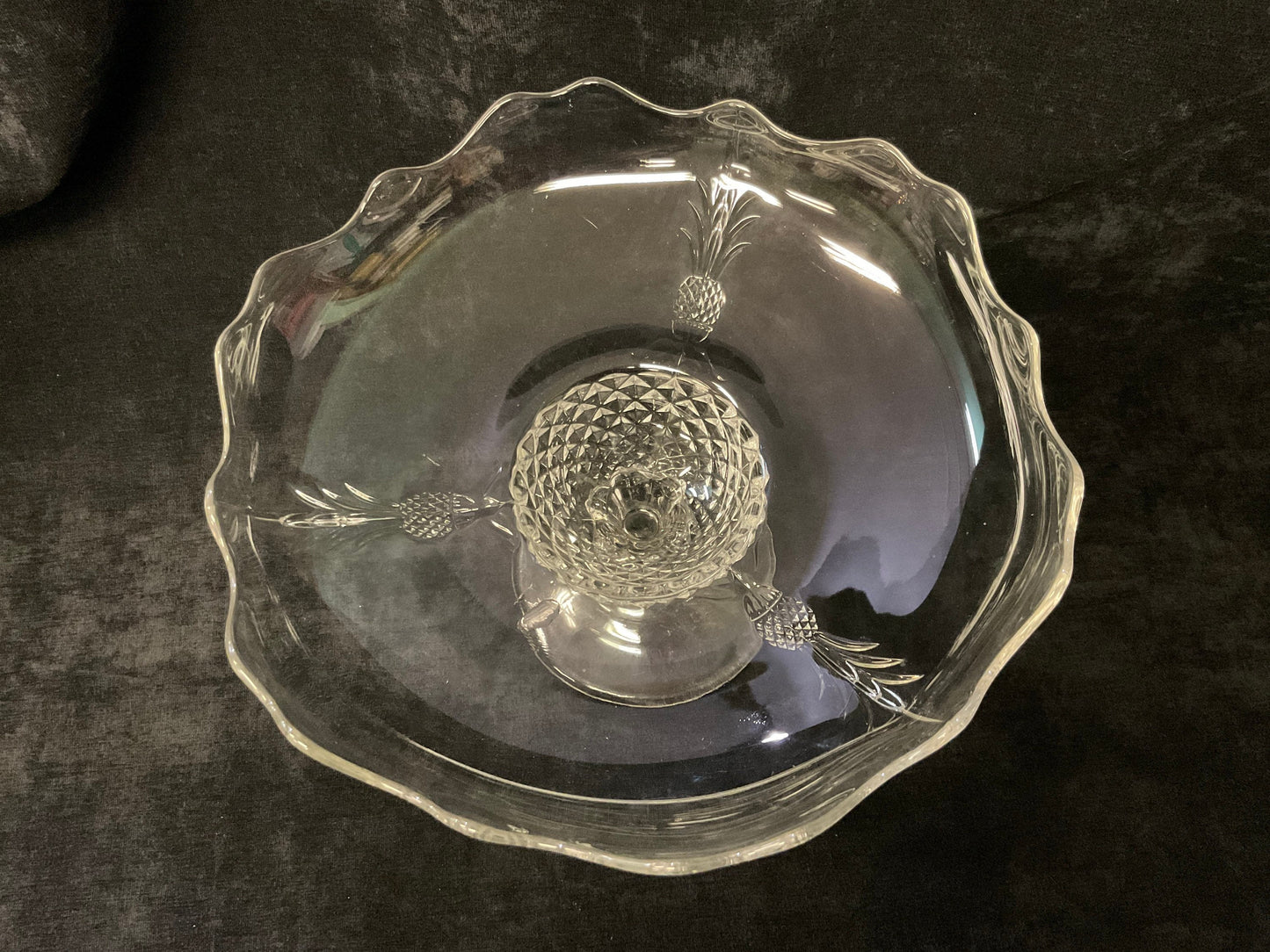 A.H. Heisey Garden Bowl in Pineapple Plantation