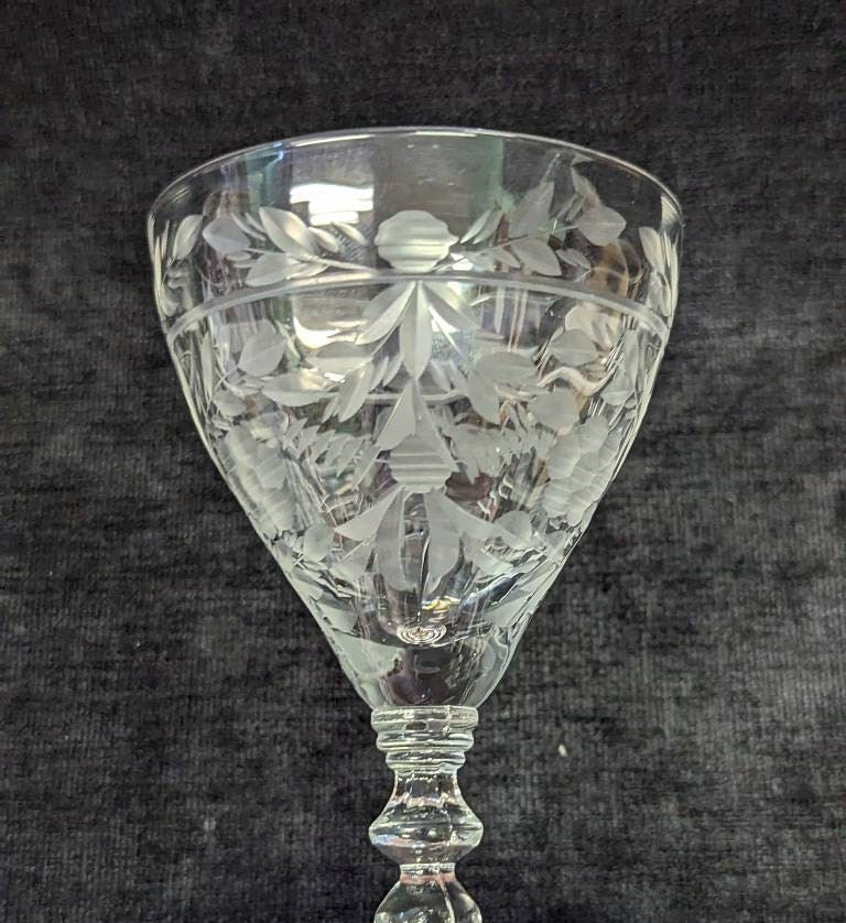 12 Gorgeous Engraved Stemmed Cocktail Glasses - Stemmed Cordial Glasses