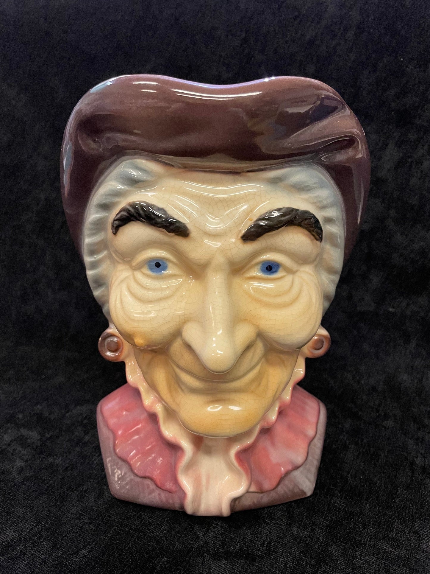 Royal Copley Woman's Bust Wall Pocket/Vase