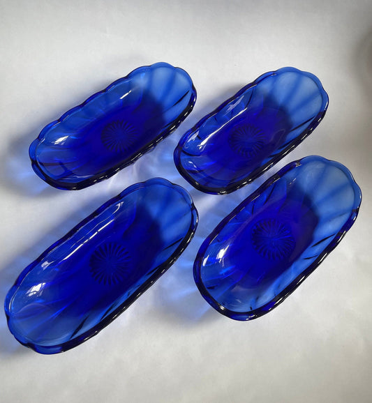 Banana Split Ice Cream Boats in Cobalt Blue Glass by Anchor Hocking - 4 available - SOLD INDIVIDUALLY - Candy dishes in Cobalt Blue