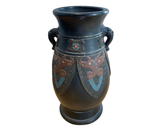 Tokanabe Japanese Vase in a Lovely Art Deco Design - 9.25" tall