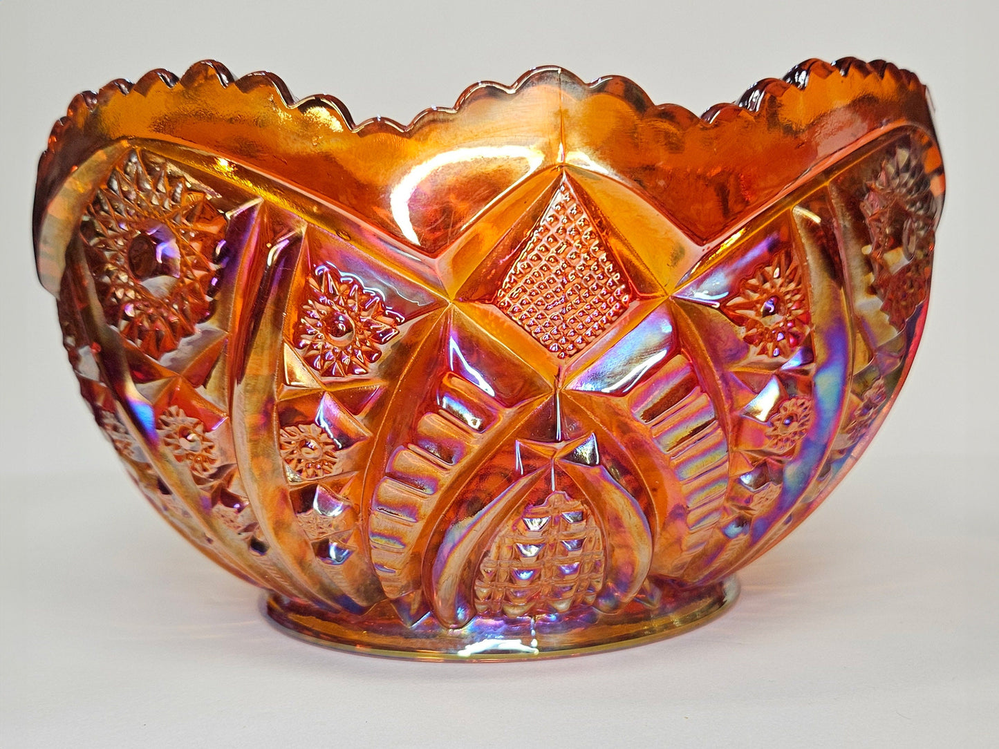 Amberina Hobstar Pattern with Saw-tooth Edge -   L. E. Smith Carnival Glass - Large 8.5" D x 5"H Carnival Glass Bowl - Beautiful Glass Bowl