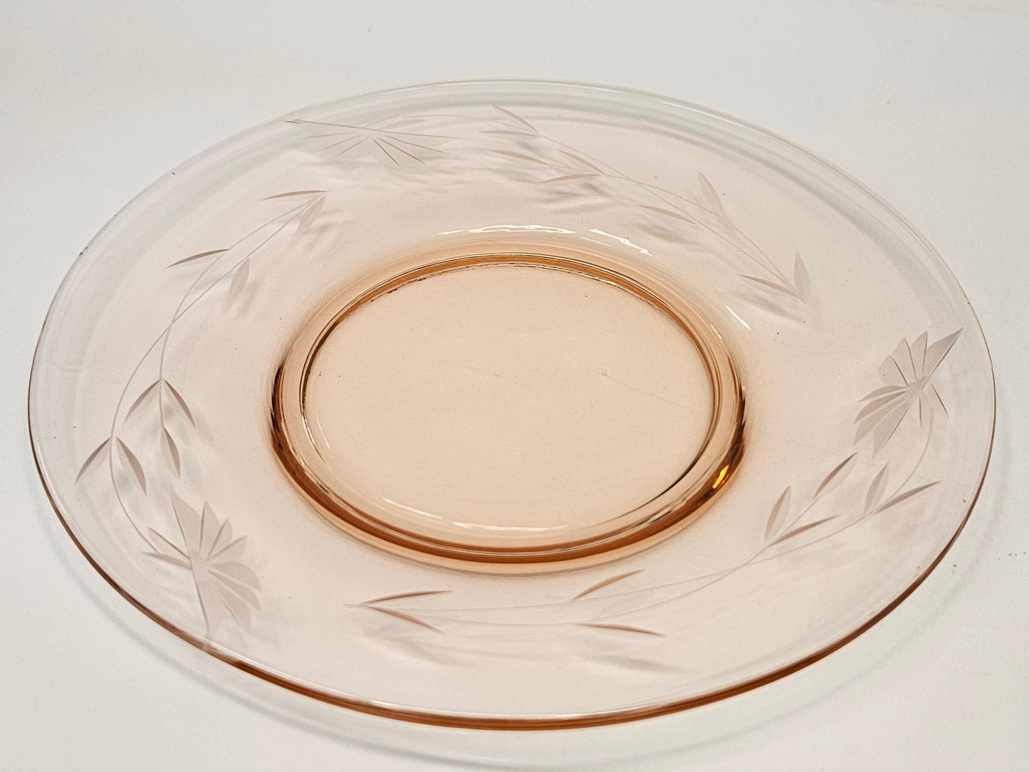 Pink Etched Depression Glass Bread Plates- Set of 5 plates -Art Deco Flower Design - Beautiful Pink Glass Dessert Plates