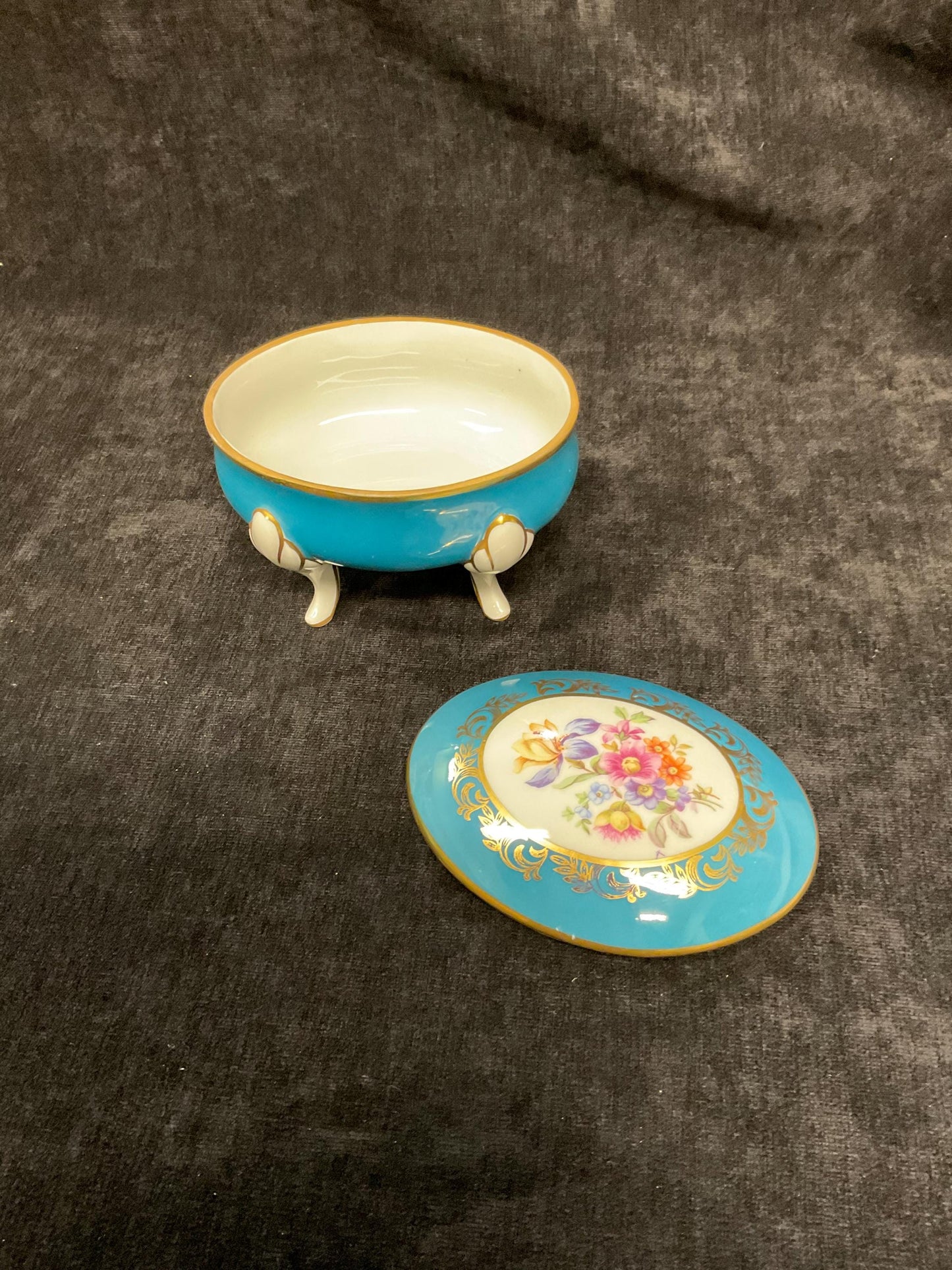 Handpainted JLMenau Graf von Henneberg Porzellan Jewelry/Trinket Dish Made in Germany- Small Gold-edged Footed Bowl With Lid